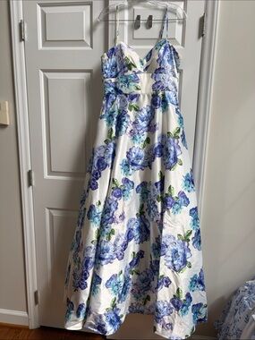 City Studio Prom Dresses for Women on Sale up to 90% Off: Poshmark